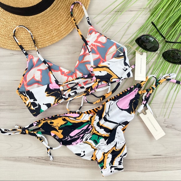 Maaji Reversible String Bikini Set - Picture 11 of 16